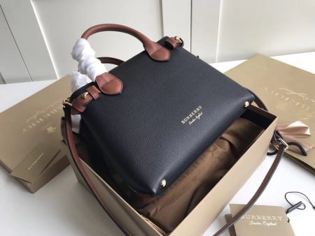 Envy Hold - Burberry Bags - 995 For Discount