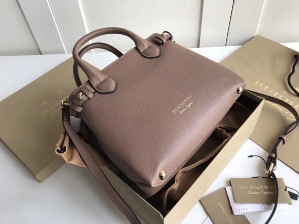 Envy Hold - Burberry Bags - 987 on Sale