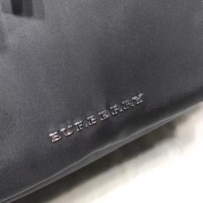 Envy Hold - Burberry Bags - 1006 Cheap