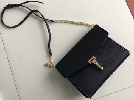 Envy Hold - Burberry Bags - 1046 Cheap