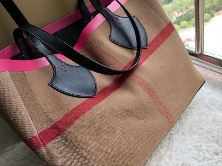 Envy Hold - Burberry Bags - 1094 Discount