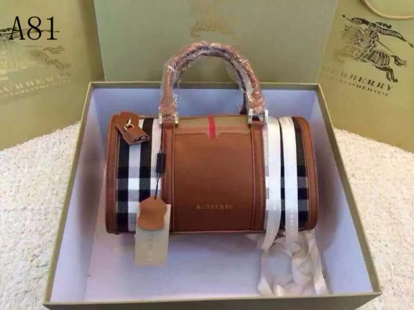 Envy Hold - Burberry Bags - 828 Fashion