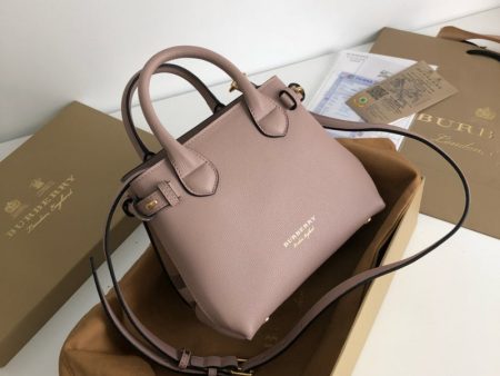 Envy Hold - Burberry Bags - 987 on Sale