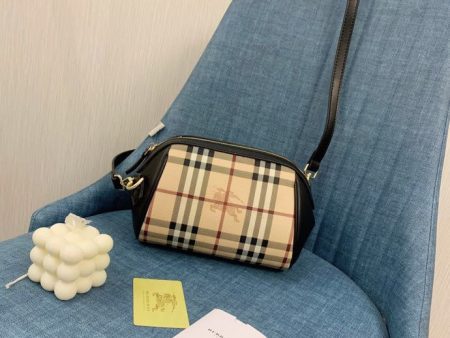 Envy Hold - Burberry Bags - 952 Cheap