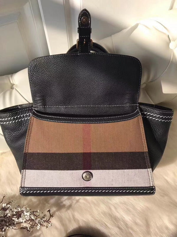 Envy Hold - Burberry Bags - 1008 Fashion