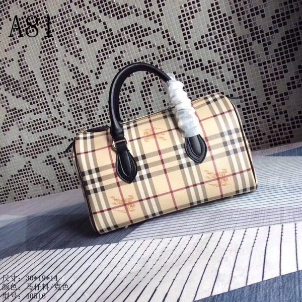 Envy Hold - Burberry Bags - 844 Supply