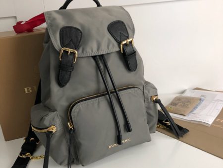 Envy Hold - Burberry Bags - 1044 on Sale