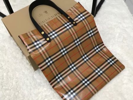 Envy Hold - Burberry Bags - 955 For Sale